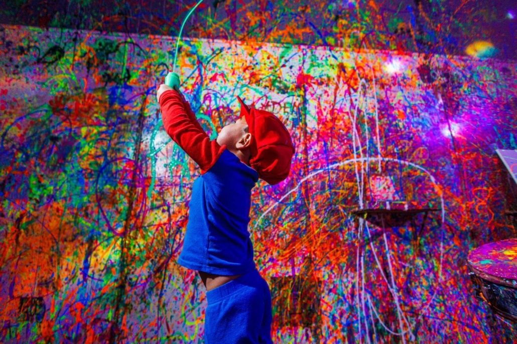 Splatter Room Experience at Spin Art Irving Park Landers Spin Art